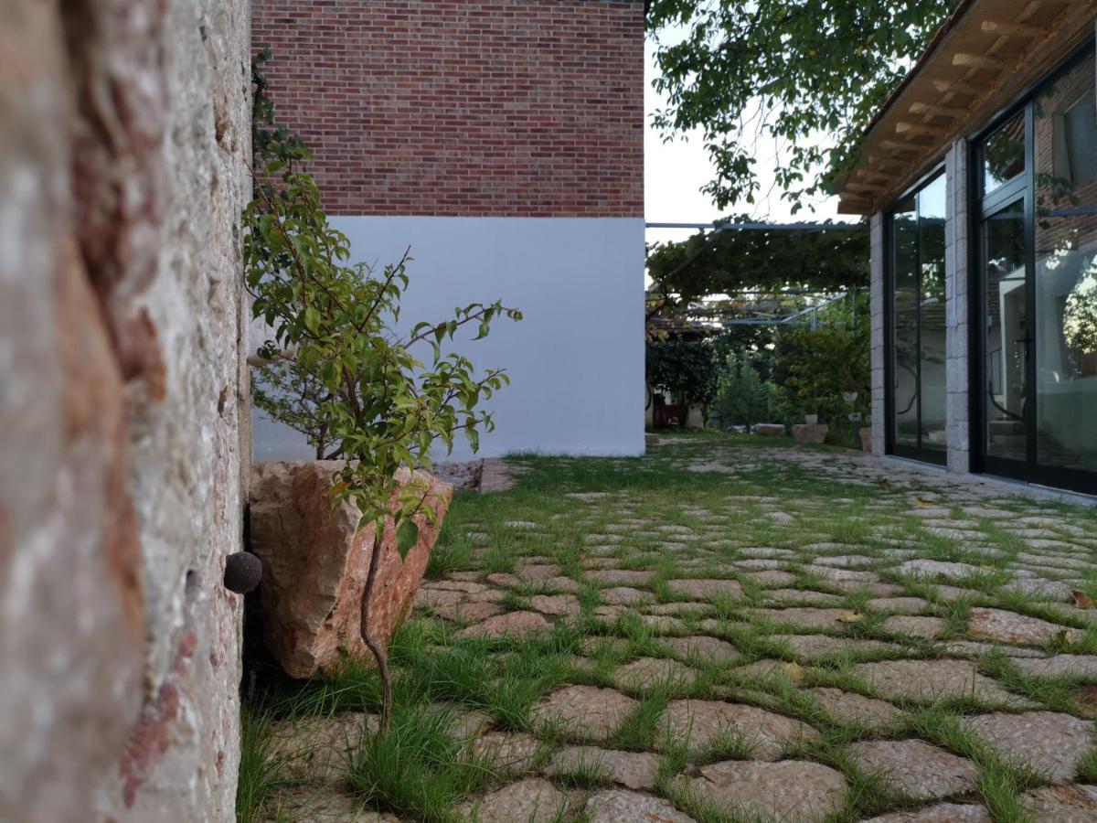 Vila Rira - Rrajce, Shebenik Perrenjas Exterior photo