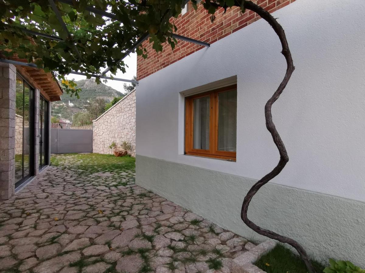 Vila Rira - Rrajce, Shebenik Perrenjas Exterior photo