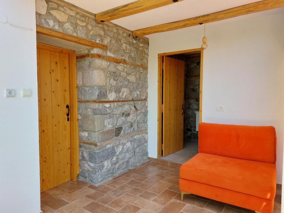 Vila Rira - Rrajce, Shebenik Perrenjas Exterior photo